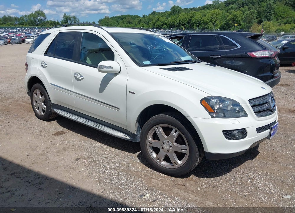2008 MERCEDES-BENZ ML 350 4MATIC VIN: 4JGBB86E18A324581