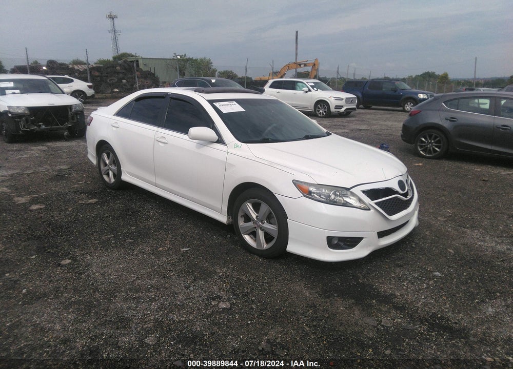 2011 TOYOTA CAMRY SE VIN: 4T1BF3EK0BU655849