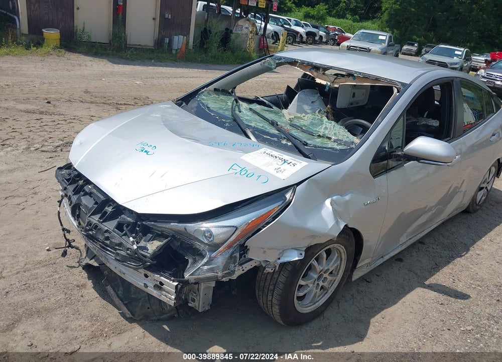 2017 TOYOTA PRIUS TWO VIN: JTDKBRFUXH3573449