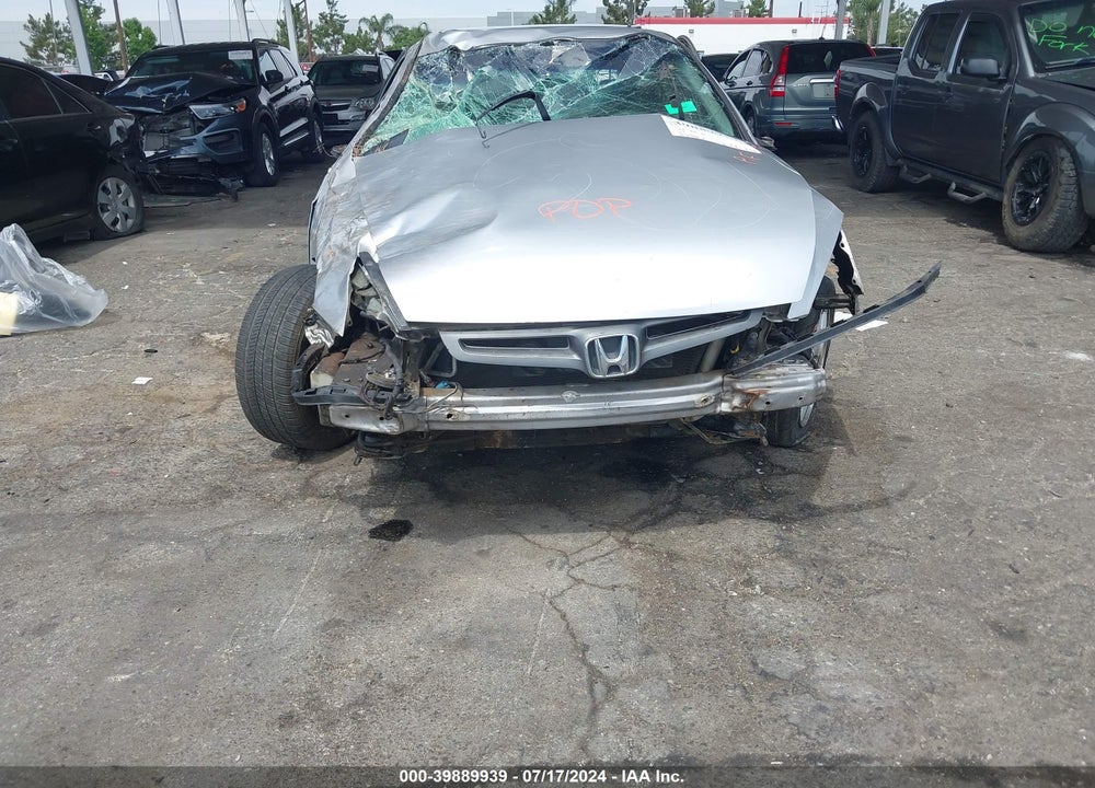 2003 HONDA ACCORD 3.0 EX VIN: 1HGCM66563A043670