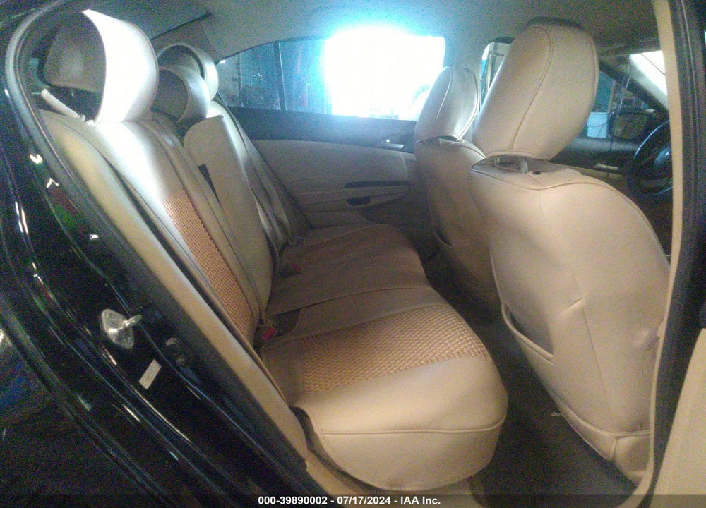 2012 HONDA ACCORD 2.4 LX VIN: 1HGCP2F33CA153588