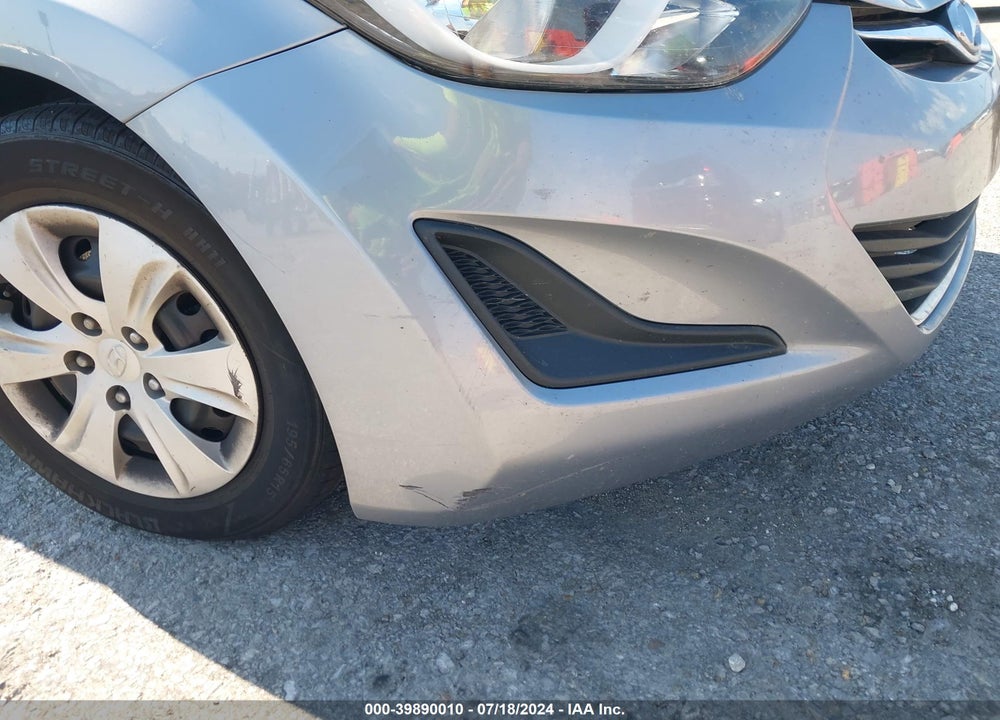 2016 HYUNDAI ELANTRA SE VIN: 5NPDH4AEXGH784552
