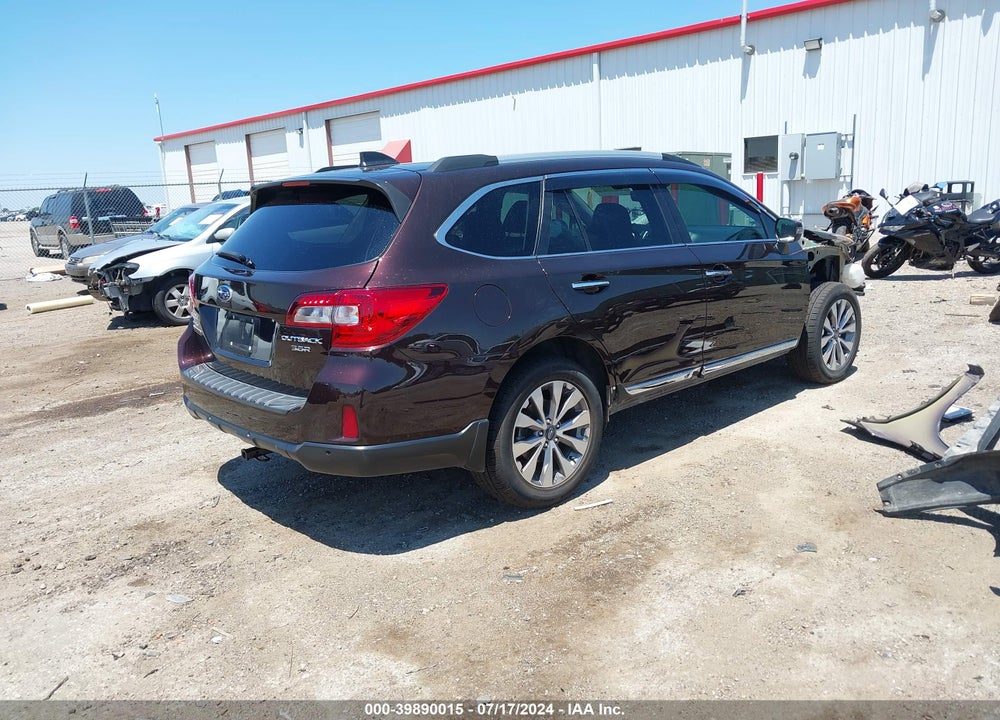 2017 SUBARU OUTBACK 3.6R TOURING VIN: 4S4BSETC4H3214307