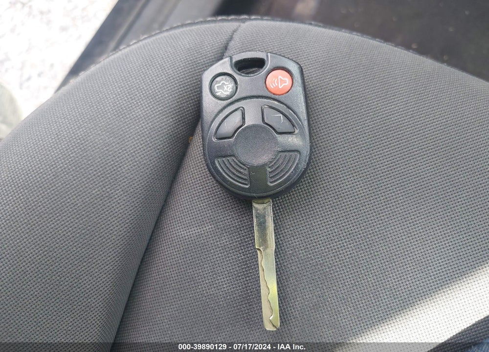 2013 FORD ESCAPE SE VIN: 1FMCU0GX4DUA38023