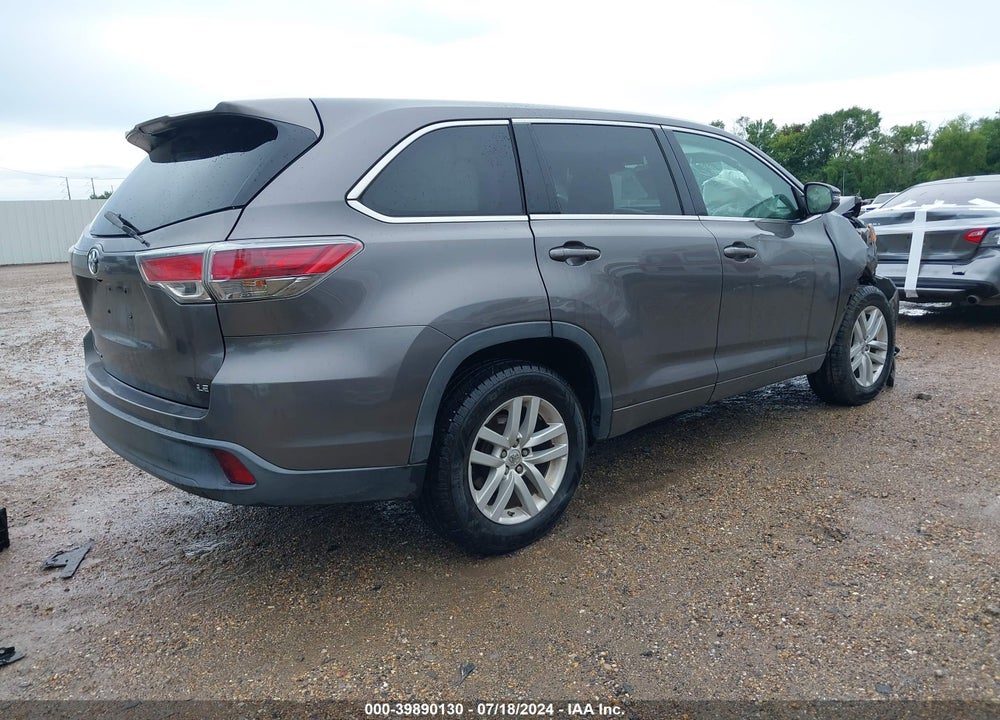 2015 TOYOTA HIGHLANDER LE VIN: 5TDZARFH7FS013856