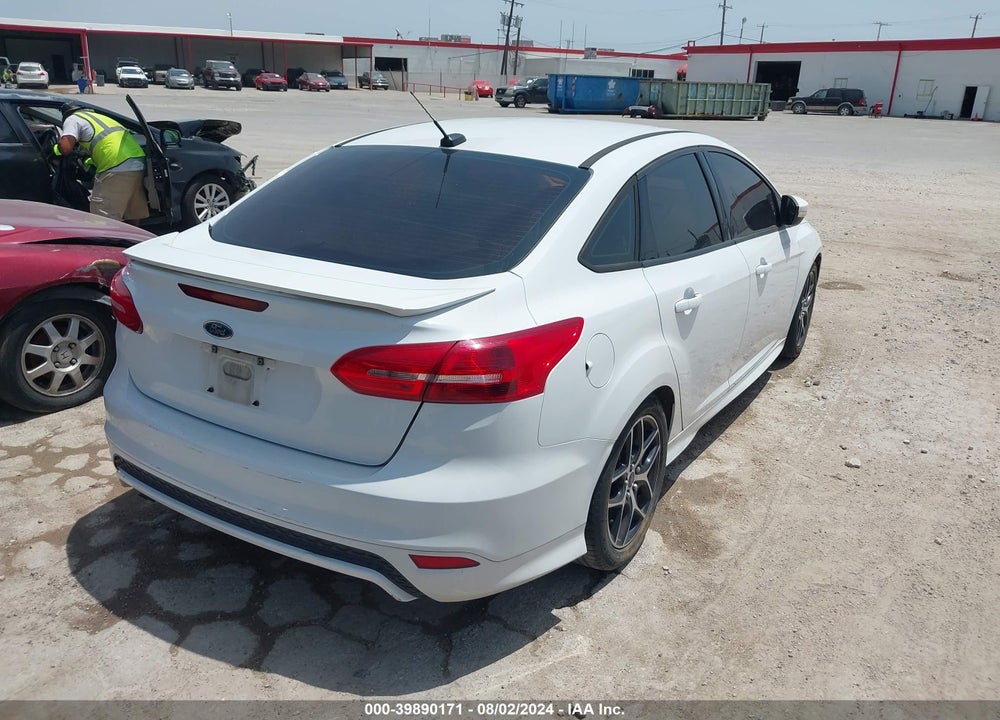 2015 FORD FOCUS SE VIN: 1FADP3FE9FL363590