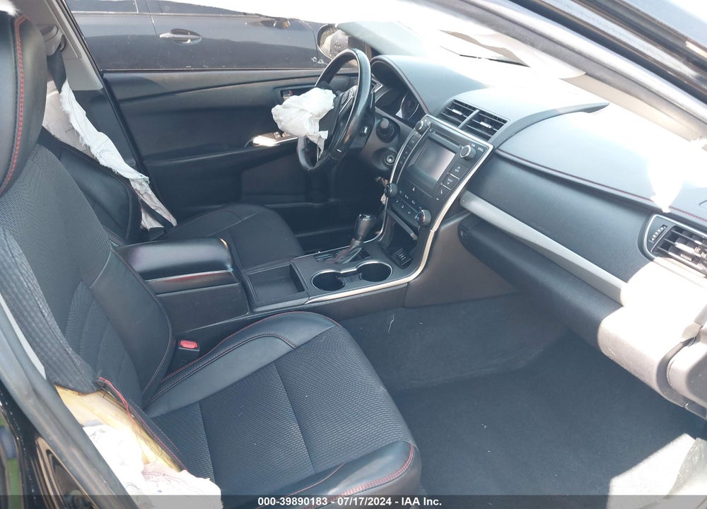 2016 TOYOTA CAMRY SE VIN: 4T1BF1FK2GU201337