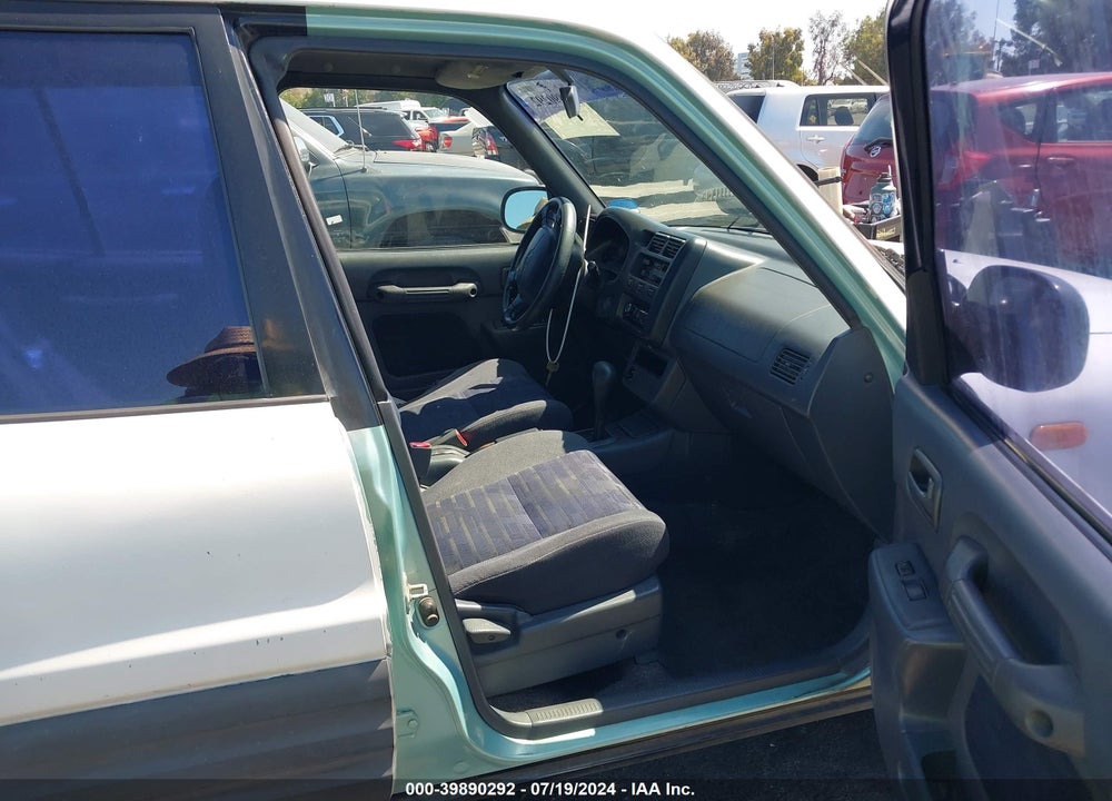 1997 TOYOTA RAV4 VIN: JT3GP10V8V0018074