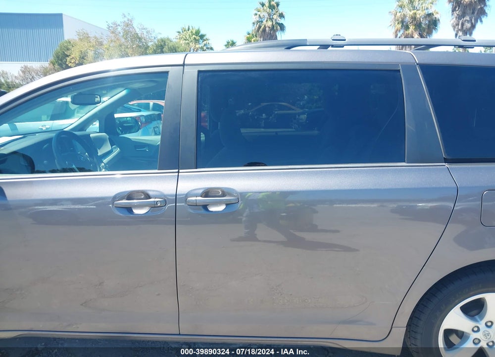 2015 TOYOTA SIENNA LE 8 PASSENGER VIN: 5TDKK3DC0FS635055