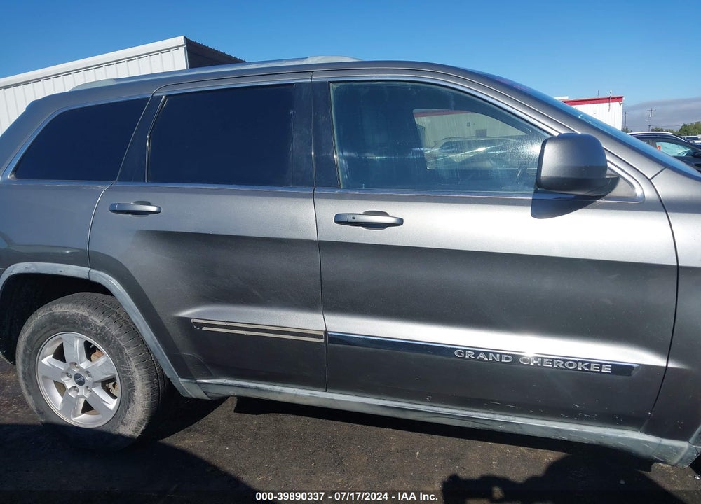 2011 JEEP GRAND CHEROKEE LAREDO VIN: 1J4RS4GG7BC589216