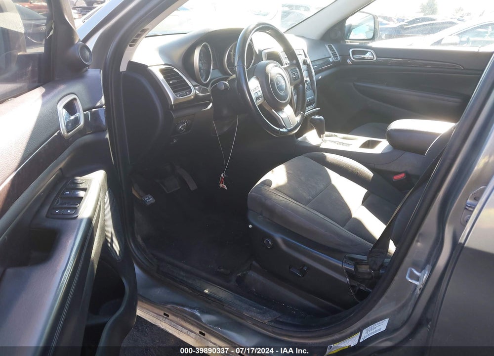 2011 JEEP GRAND CHEROKEE LAREDO VIN: 1J4RS4GG7BC589216