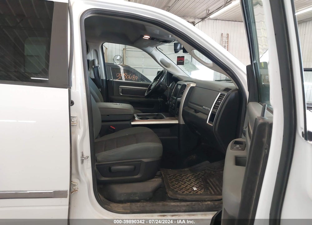 2016 RAM 1500 BIG HORN VIN: 1C6RR7LT9GS137617