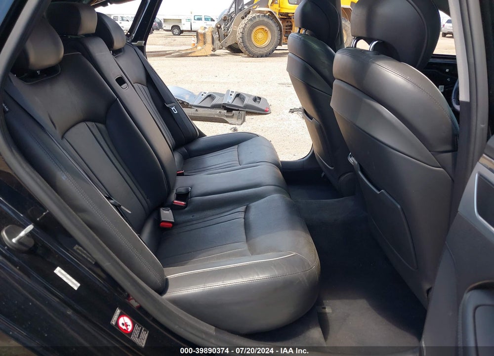 2015 HYUNDAI GENESIS 3.8 VIN: KMHGN4JE4FU040838
