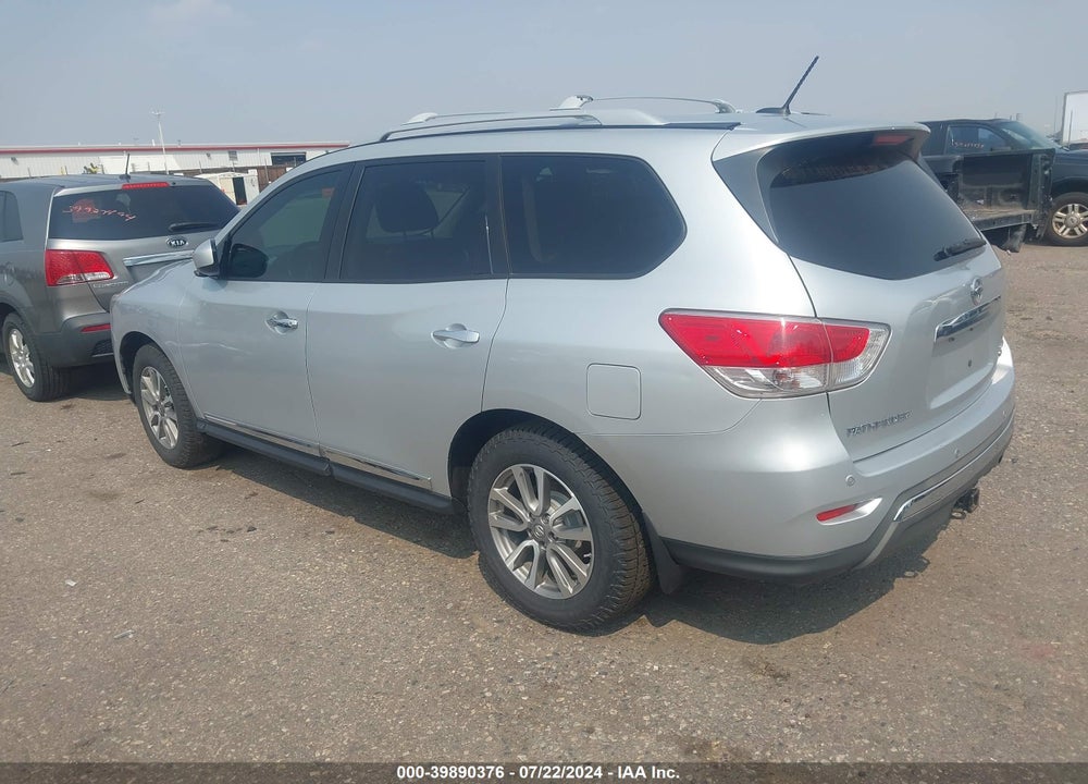 2013 NISSAN PATHFINDER SL VIN: 5N1AR2MM5DC638490