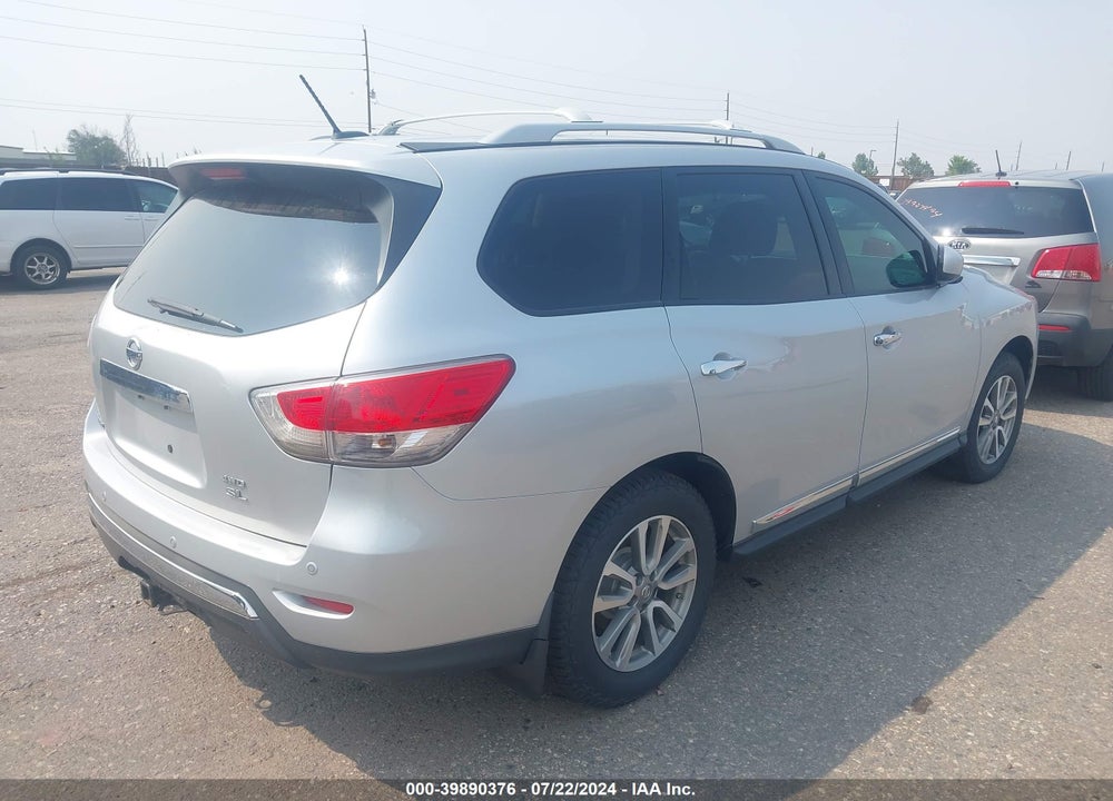 2013 NISSAN PATHFINDER SL VIN: 5N1AR2MM5DC638490