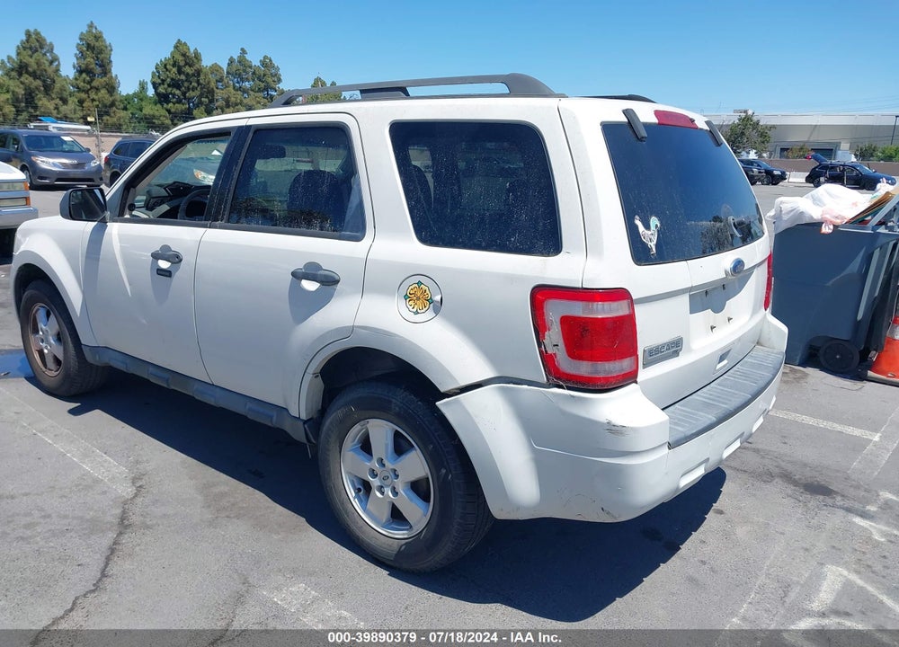 2010 FORD ESCAPE XLT VIN: 1FMCU0D75AKA55392