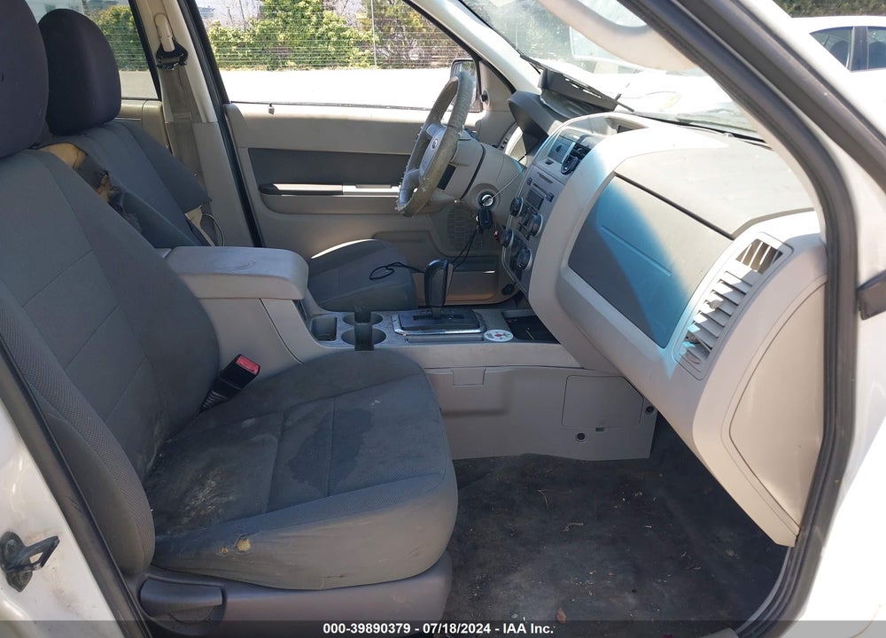2010 FORD ESCAPE XLT VIN: 1FMCU0D75AKA55392