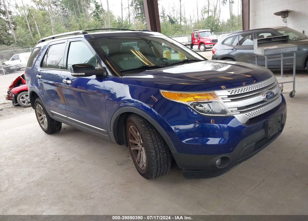 2015 FORD EXPLORER XLT VIN: 1FM5K8D81FGC26896