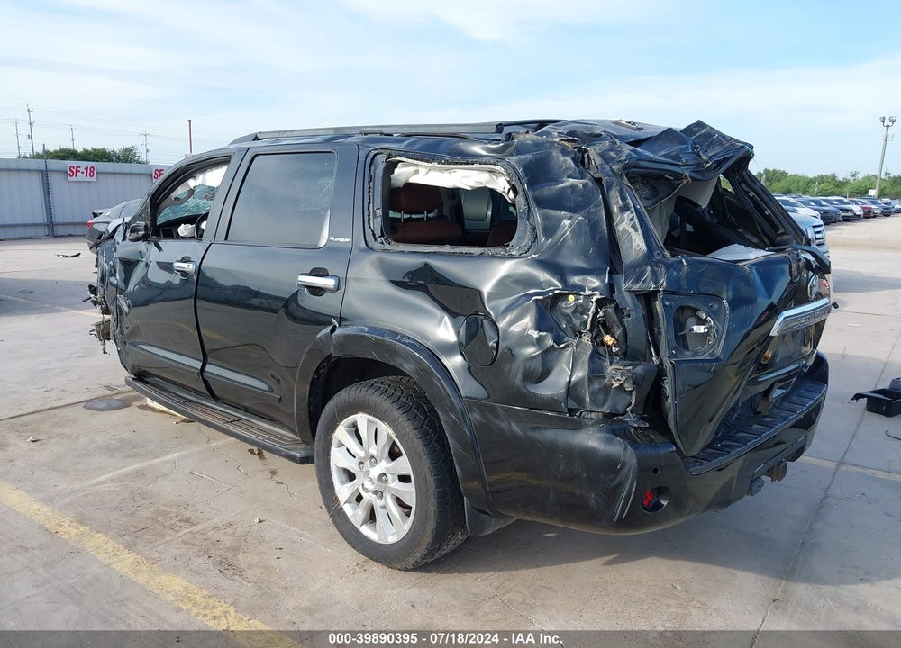2011 TOYOTA SEQUOIA PLATINUM 5.7L V8 VIN: 5TDDW5G13BS049415
