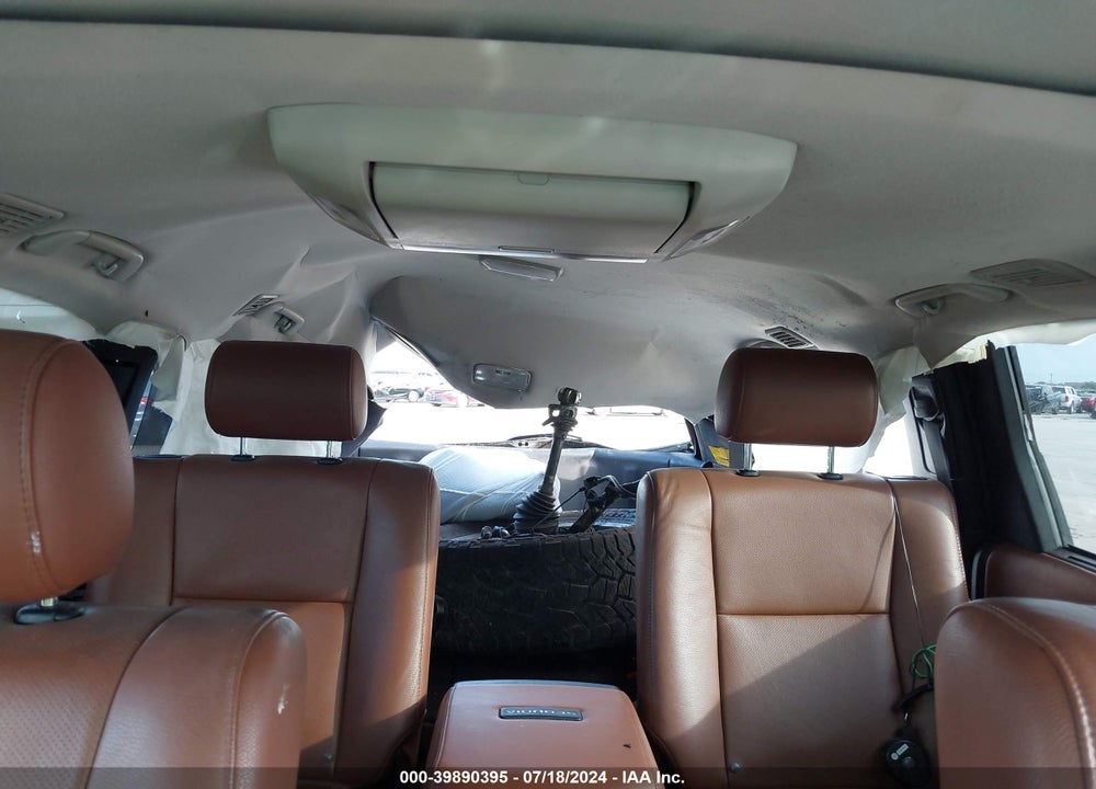 2011 TOYOTA SEQUOIA PLATINUM 5.7L V8 VIN: 5TDDW5G13BS049415
