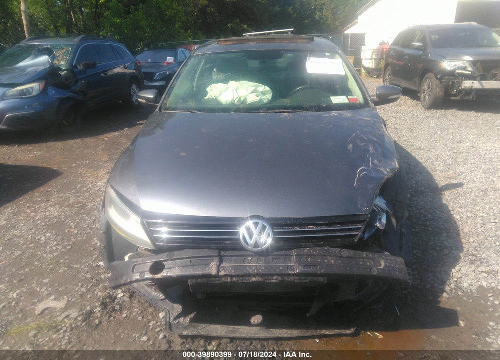 2014 VOLKSWAGEN JETTA 1.8T SE VIN: 3VWD17AJ6EM412312