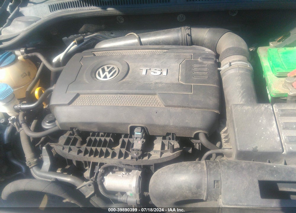 2014 VOLKSWAGEN JETTA 1.8T SE VIN: 3VWD17AJ6EM412312