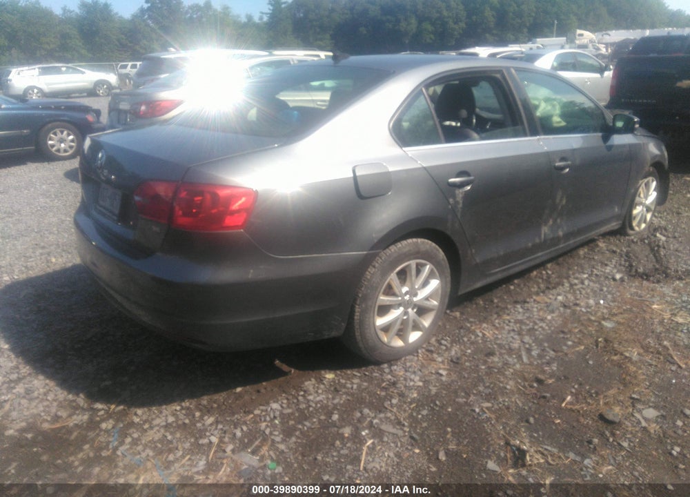 2014 VOLKSWAGEN JETTA 1.8T SE VIN: 3VWD17AJ6EM412312