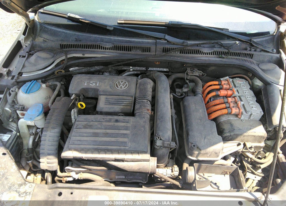 2013 VOLKSWAGEN JETTA HYBRID SEL PREMIUM VIN: 3VW637AJ2DM284815