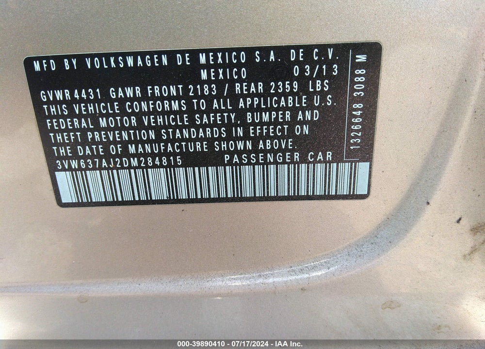 2013 VOLKSWAGEN JETTA HYBRID SEL PREMIUM VIN: 3VW637AJ2DM284815