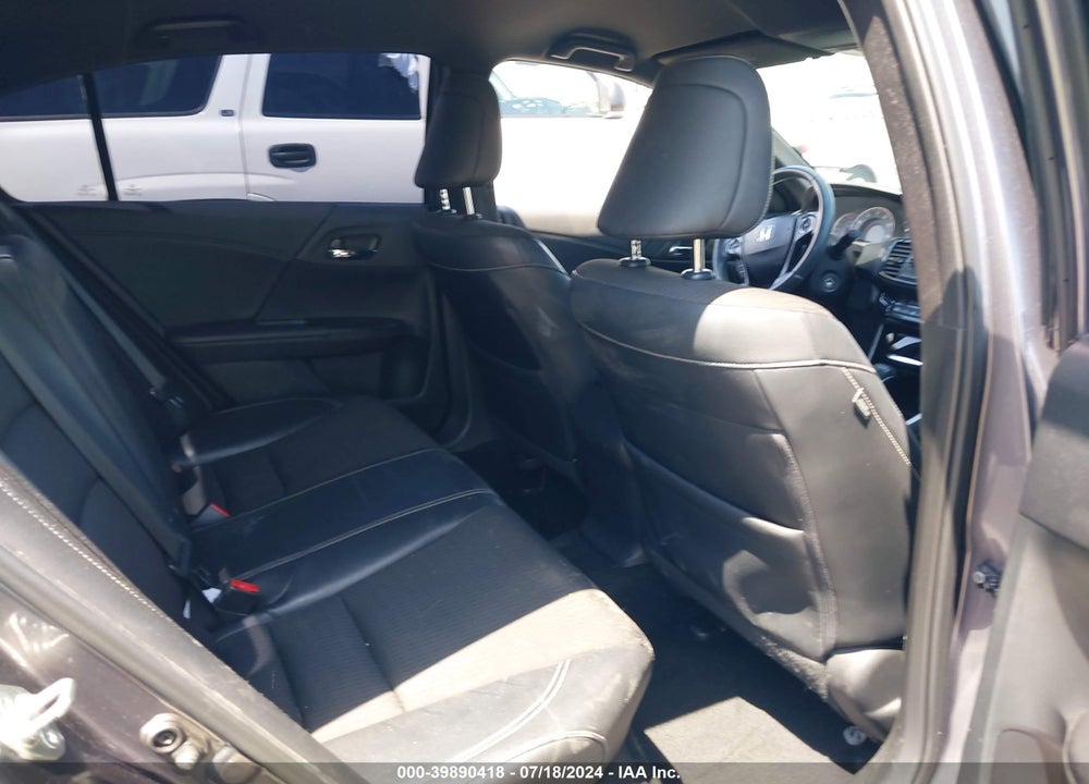 2017 HONDA ACCORD SPORT VIN: 1HGCR2F52HA115515