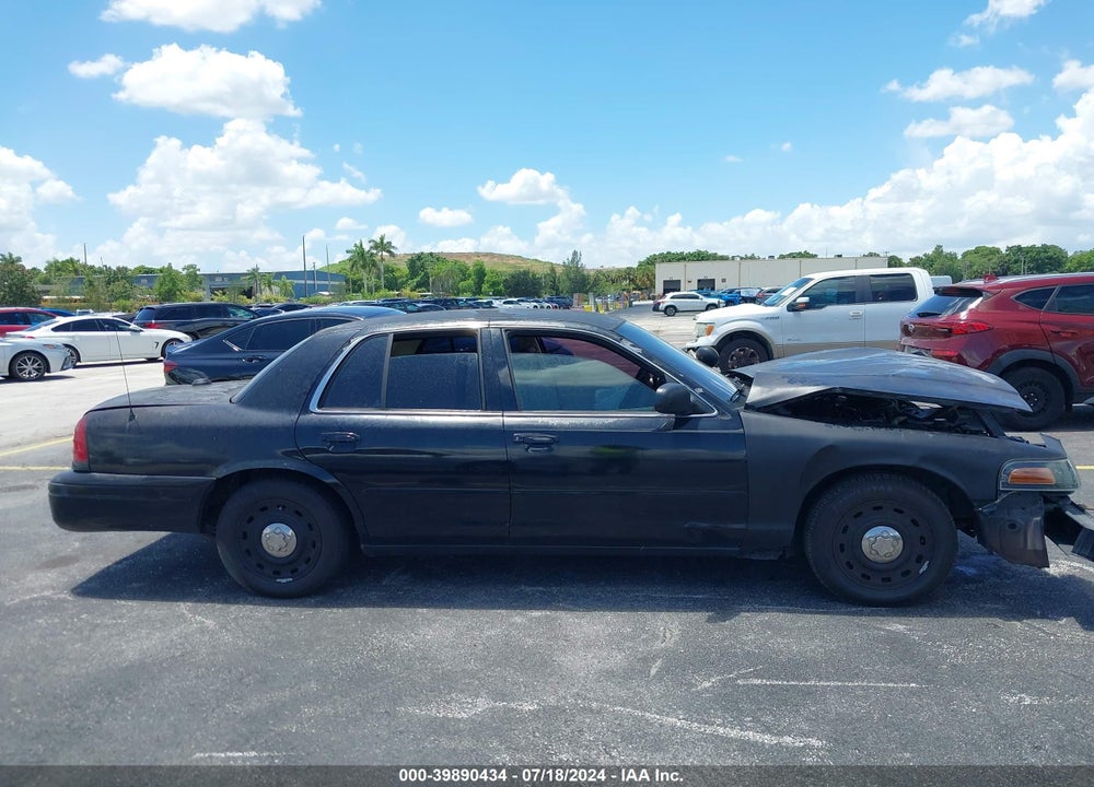 2005 FORD CROWN VICTORIA POLICE VIN: 2FAHP71W65X177788
