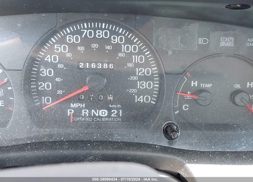 2005 FORD CROWN VICTORIA POLICE VIN: 2FAHP71W65X177788