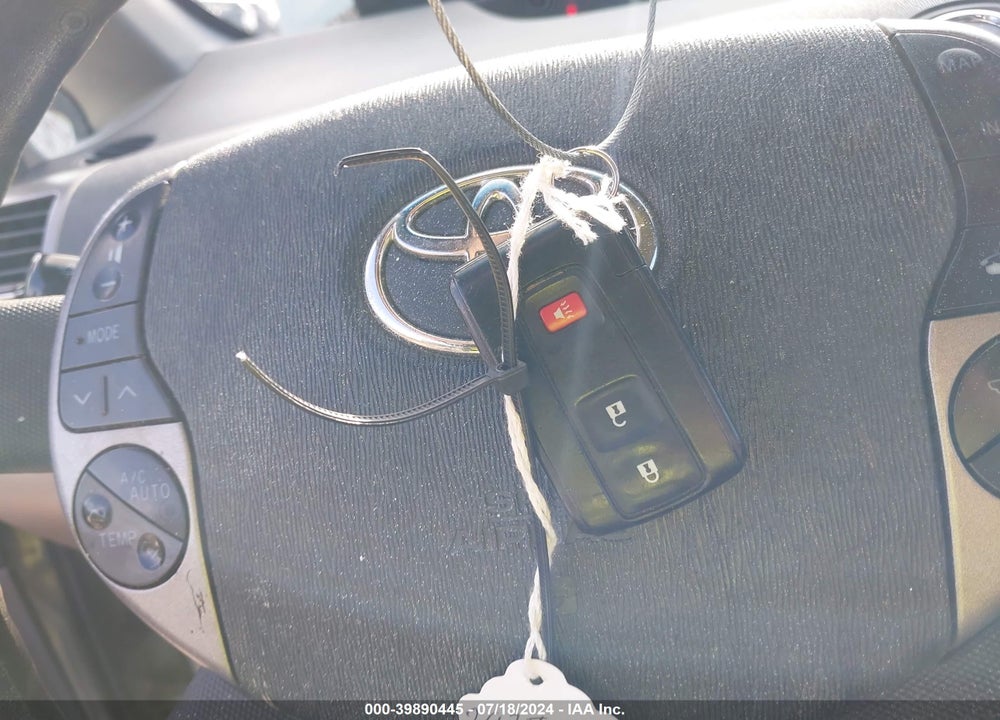 2007 TOYOTA PRIUS VIN: JTDKB20U273242461