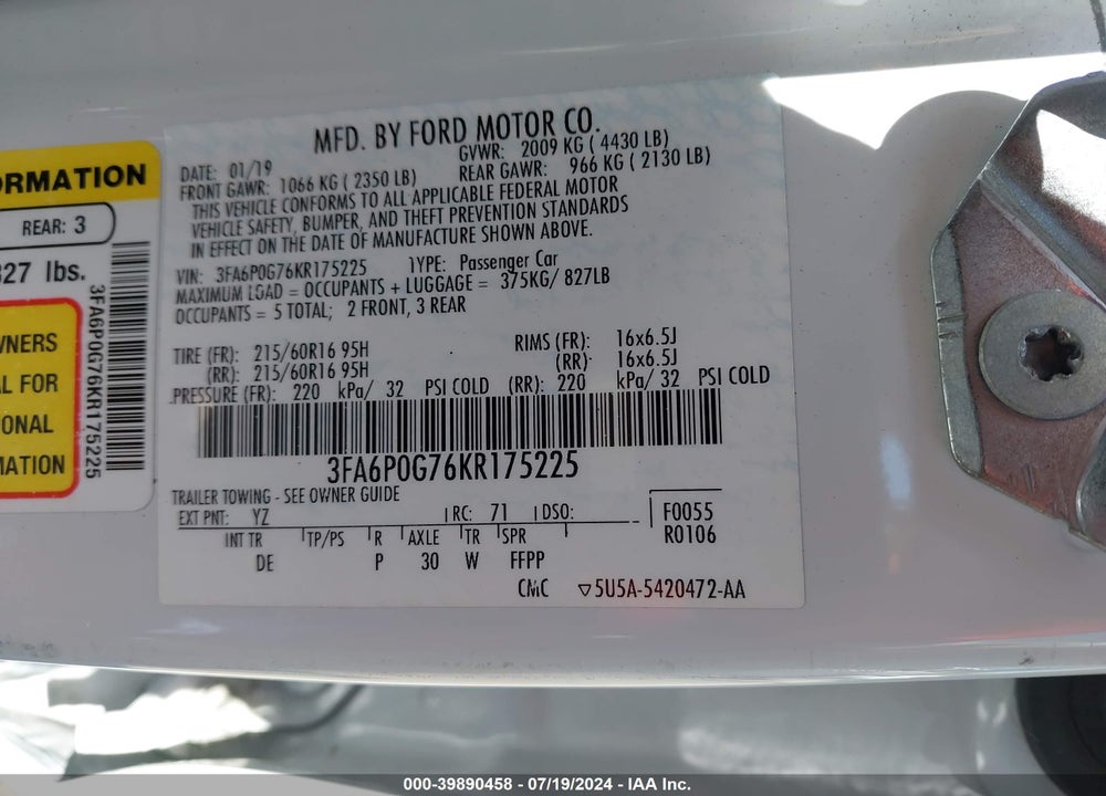 2019 FORD FUSION S VIN: 3FA6P0G76KR175225