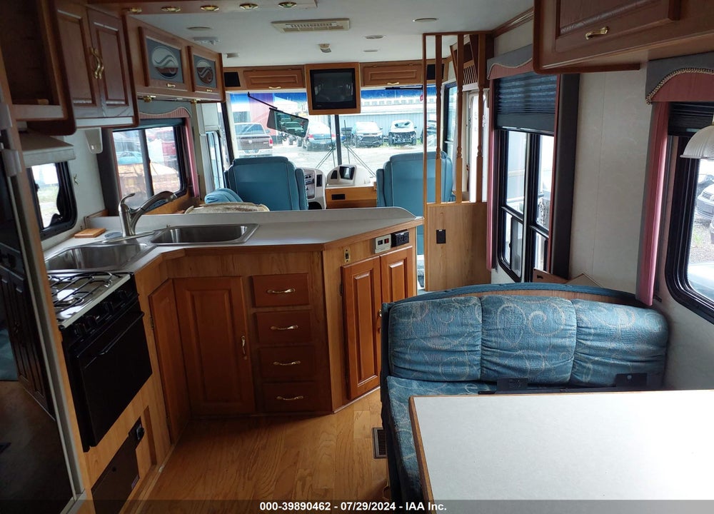 1998 COACHMEN TRAVEL TRAILER VIN: 3FCMF53G4VJA28816
