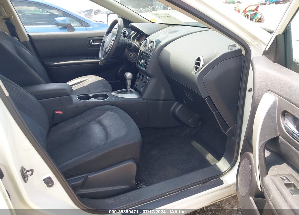 2015 NISSAN ROGUE SELECT S VIN: JN8AS5MV3FW757311
