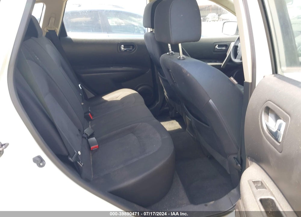 2015 NISSAN ROGUE SELECT S VIN: JN8AS5MV3FW757311