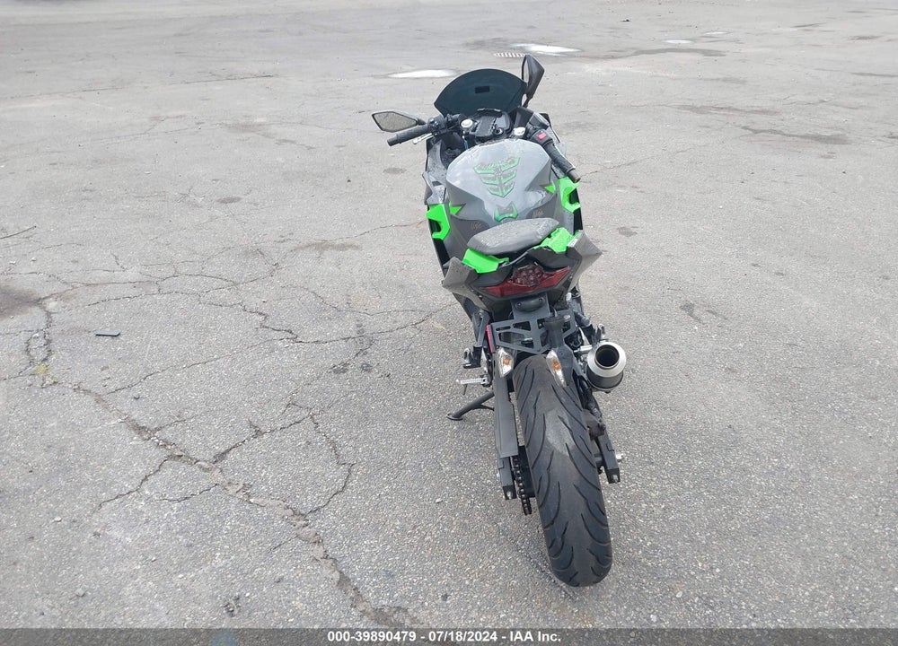2019 KAWASAKI EX400 VIN: JKAEXKG13KDA24362
