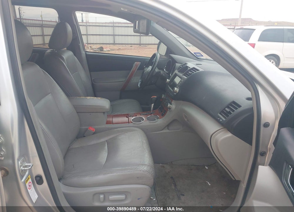 2010 TOYOTA HIGHLANDER LIMITED V6 VIN: 5TDYK3EH1AS017966