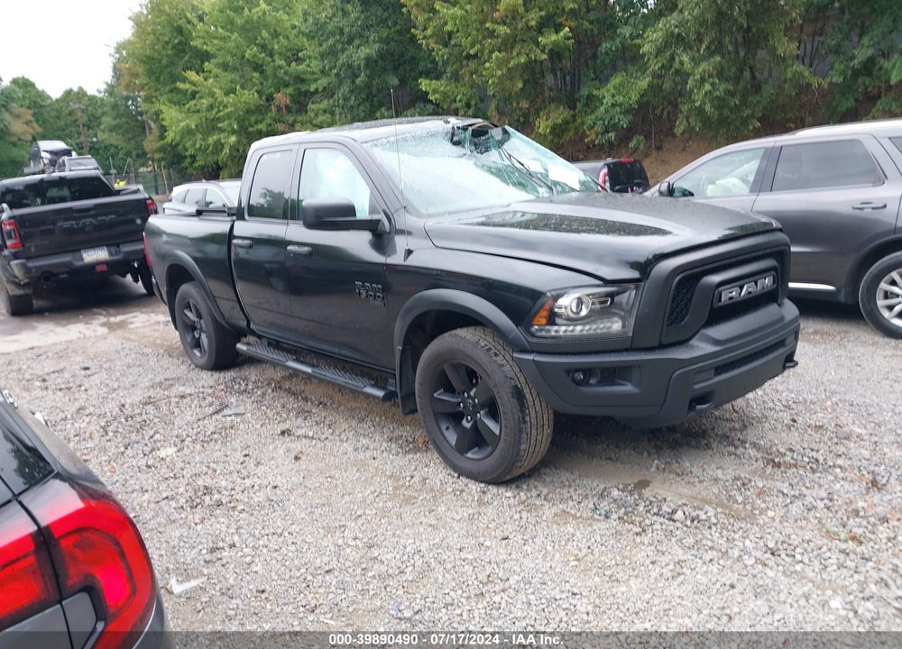 2020 RAM 1500 CLASSIC WARLOCK QUAD CAB 4X4 6'4 BOX VIN: 1C6RR7GG6LS142250