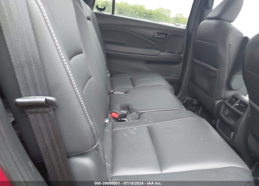 2022 HONDA PASSPORT 2WD EX-L VIN: 5FNYF7H51NB003069