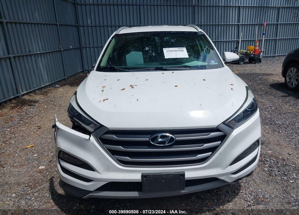 2018 HYUNDAI TUCSON SPORT VIN: KM8J3CAL8JU716799