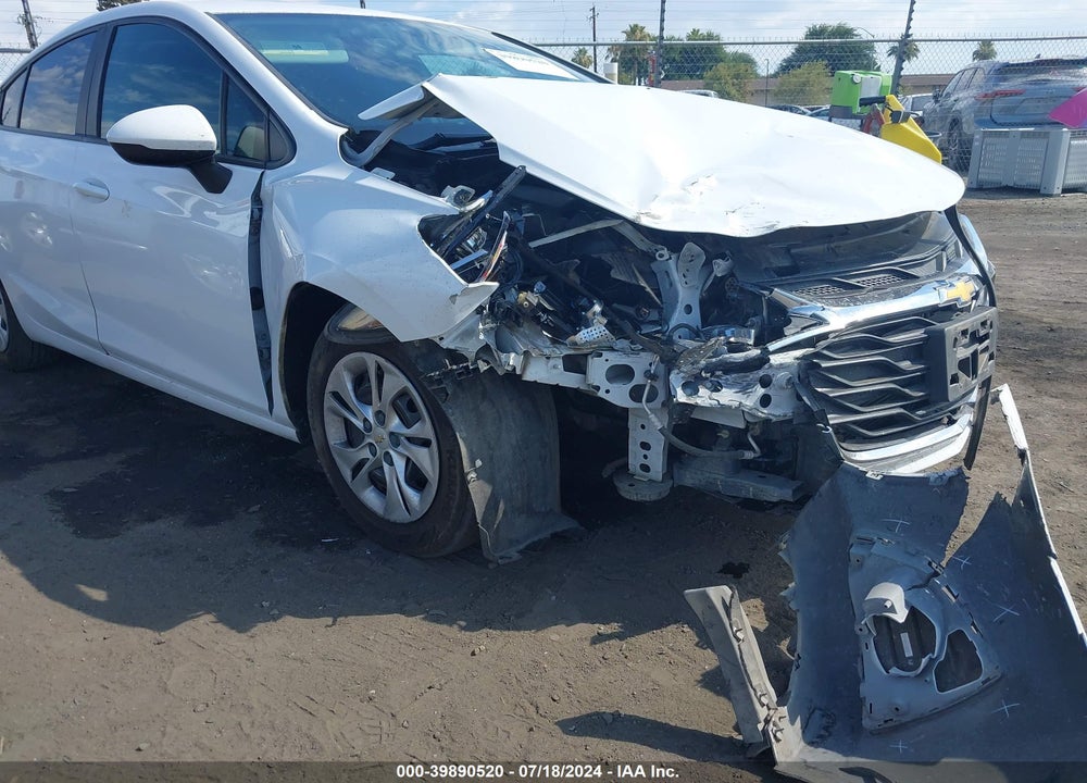 2019 CHEVROLET CRUZE CVT (FLEET ORDERS ONLY) VIN: 1G1BJ5SM0K7101805