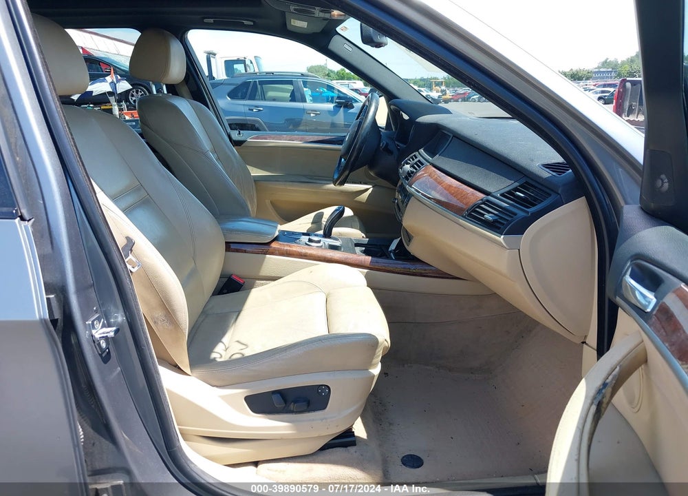 2007 BMW X5 4.8I VIN: 4USFE83507LY64003