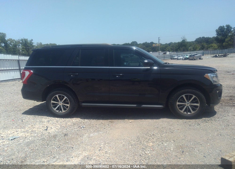 2019 FORD EXPEDITION XLT VIN: 1FMJU1HT9KEA57666