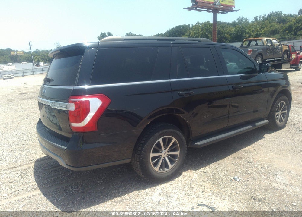 2019 FORD EXPEDITION XLT VIN: 1FMJU1HT9KEA57666