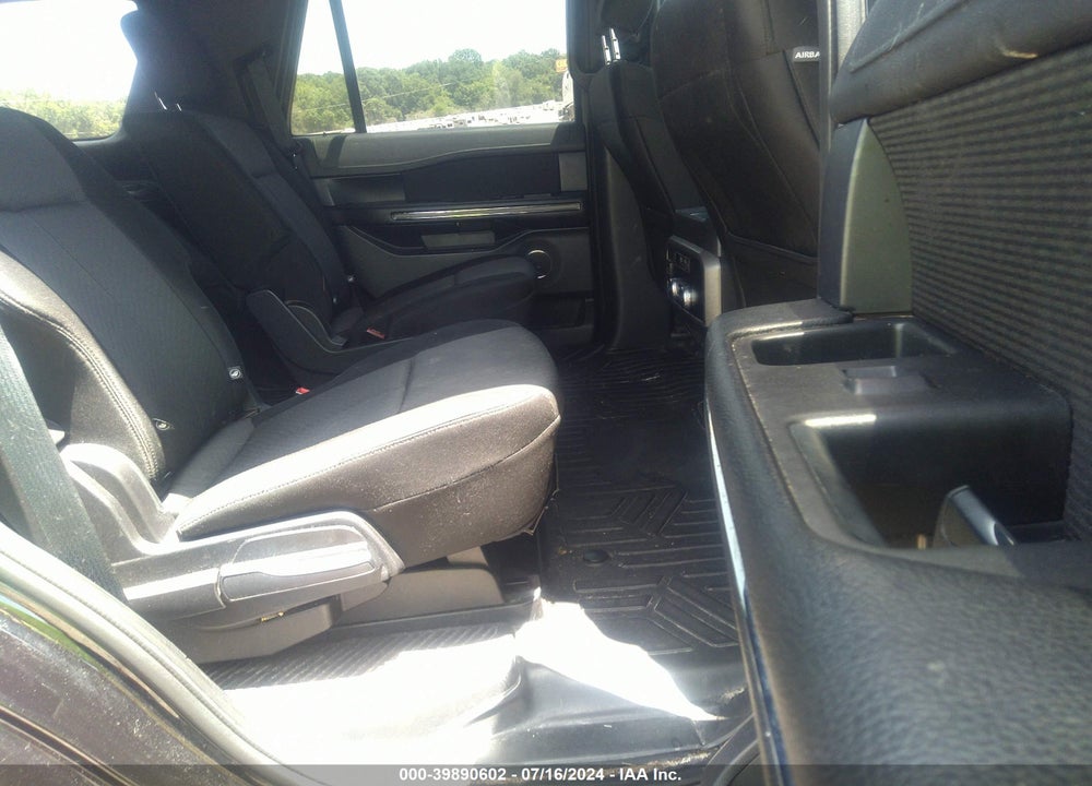 2019 FORD EXPEDITION XLT VIN: 1FMJU1HT9KEA57666