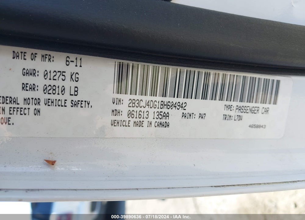 2011 DODGE CHALLENGER VIN: 2B3CJ4DG1BH604942