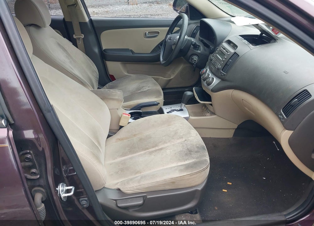2009 HYUNDAI ELANTRA GLS VIN: KMHDU46D69U747210