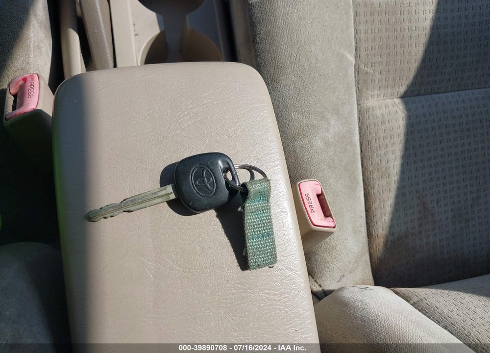 2007 TOYOTA COROLLA CE VIN: 2T1BR32E67C812296